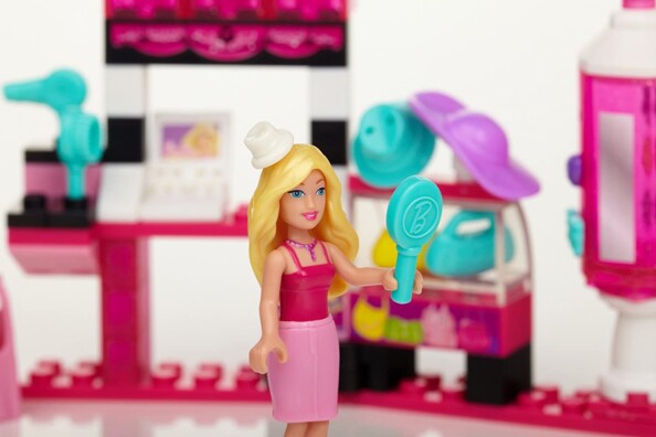 Barbie Build'n Style - Barbie ''Geschäft für Modezubehör''
