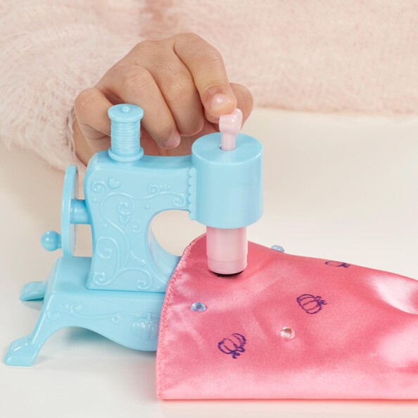 Disney Princess Puppe: Aschenputtel Relooking