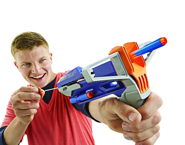Nerf Elite Pistole - Slingstrike