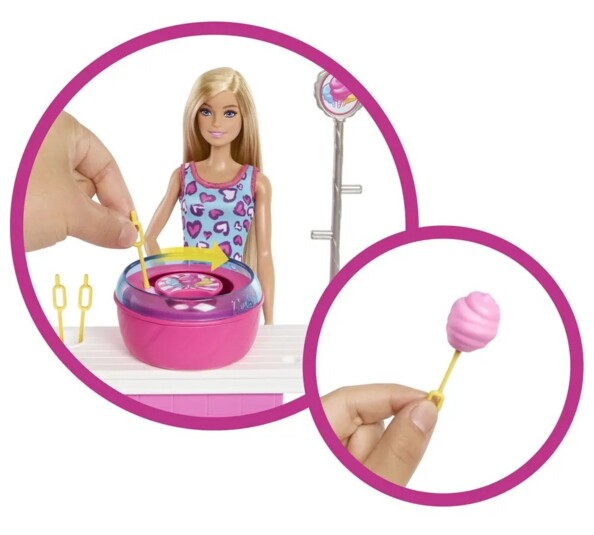 Barbie-Puppe mit Kiosk und Zuckerwattenstand