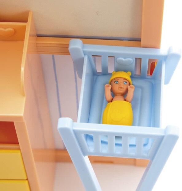 Steffi-Puppe mit Überraschungsbaby