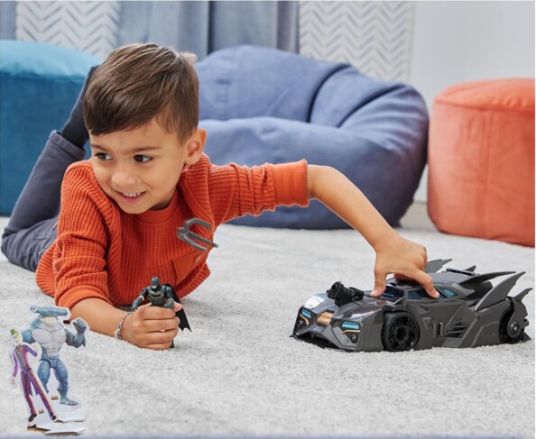 Offroad-Batmobil mit Greifenwerfer und Batman-Figur